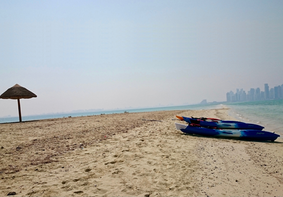 Al Safliya Island kayaking